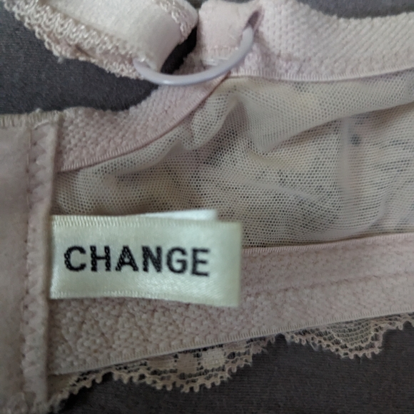 Lacy pink blush Change Lingerie bra size 36 I barely worn - Picture 4 of 5